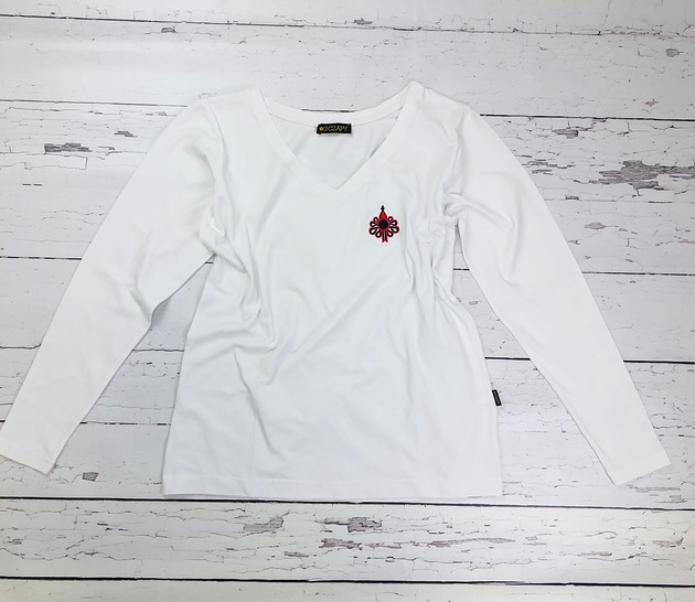 Biały longsleeve z haftem Parzenica odCZAPY
