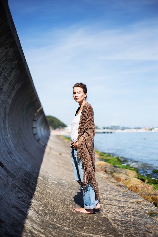 Classic Triangle Fringe Scarf - Brown Nudakillers