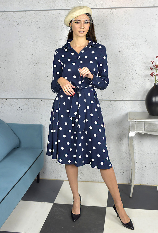 sukienki midi damskie Granatowa szmizjerka z grochy