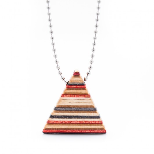 #recycledskateborad necklace BoardThing