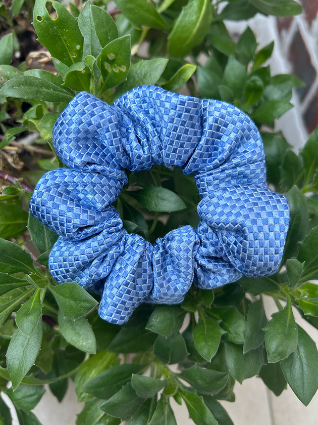 gumki do włosów Jedwabna gumka scrunchie z upcyclingu