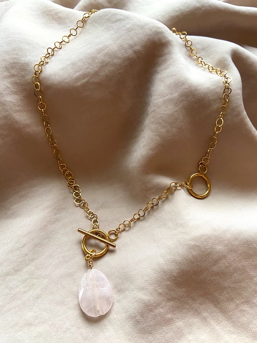 naszyjniki - inne Naszyjnik z zapięciem z przodu kwarc