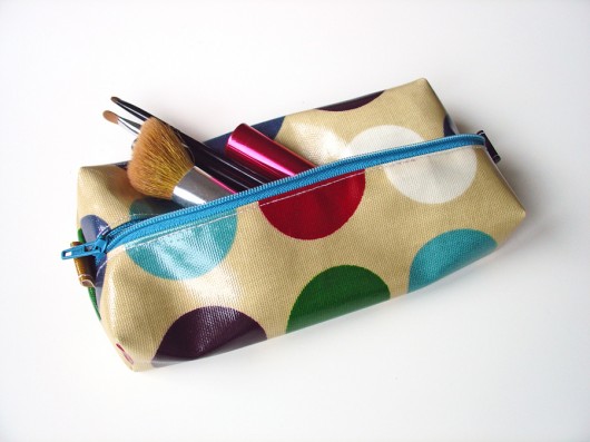 piórnik box na kredki / etui na pędzle dotty spots