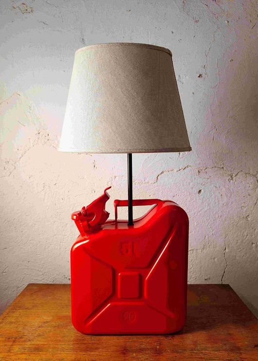 lampy stołowe Designerska lampa loftowa z metalowego kanistra