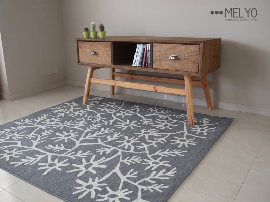 Dywan z filcu MUDDLE FLOWERS grey melyo