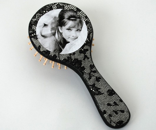 A.Hepburn w koronce - zamówienie artrachela
