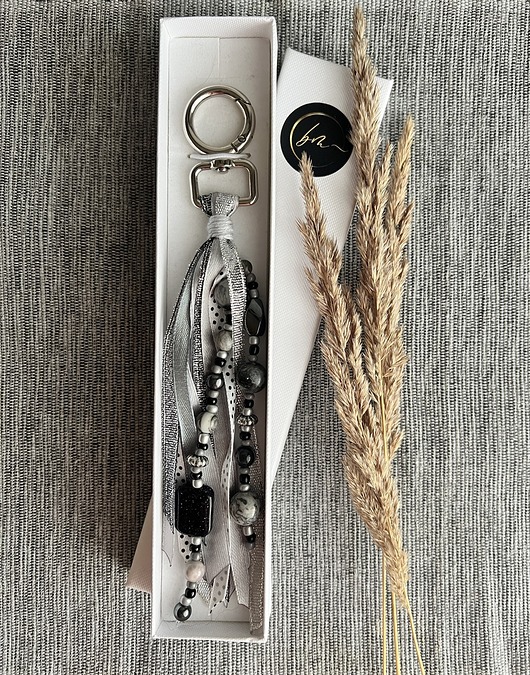 breloki Breloczek do torebki. Brelok do kluczy. Black