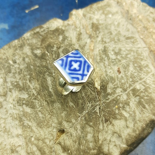 pierścionki srebrne Pierścionek Smocza jama