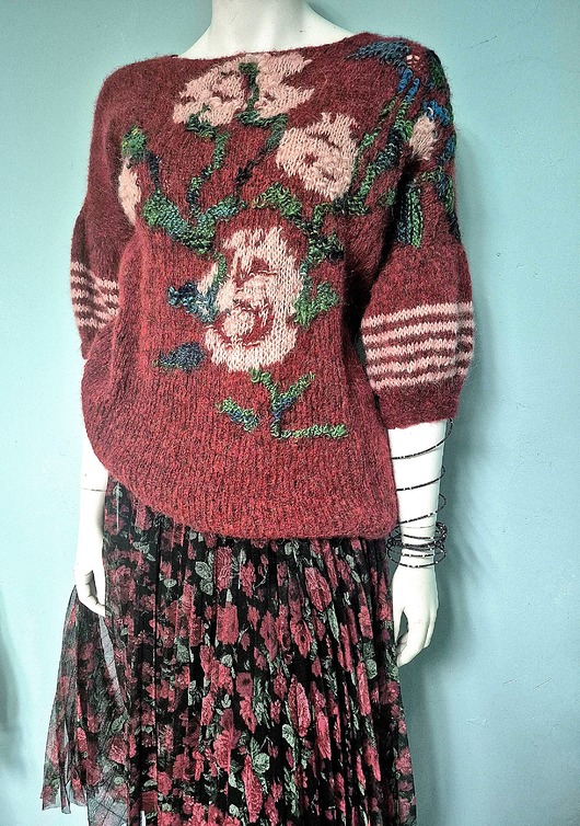 swetry damskie  Unikatowy sweter