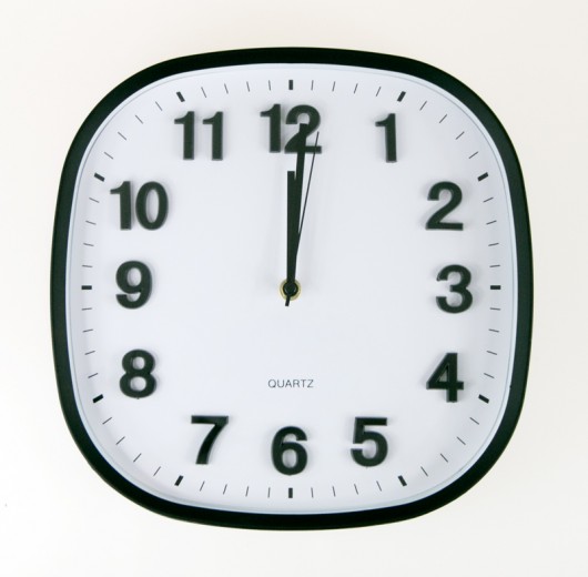 Zegar ścienny Elegance White 31cm (D3310011) Home Design