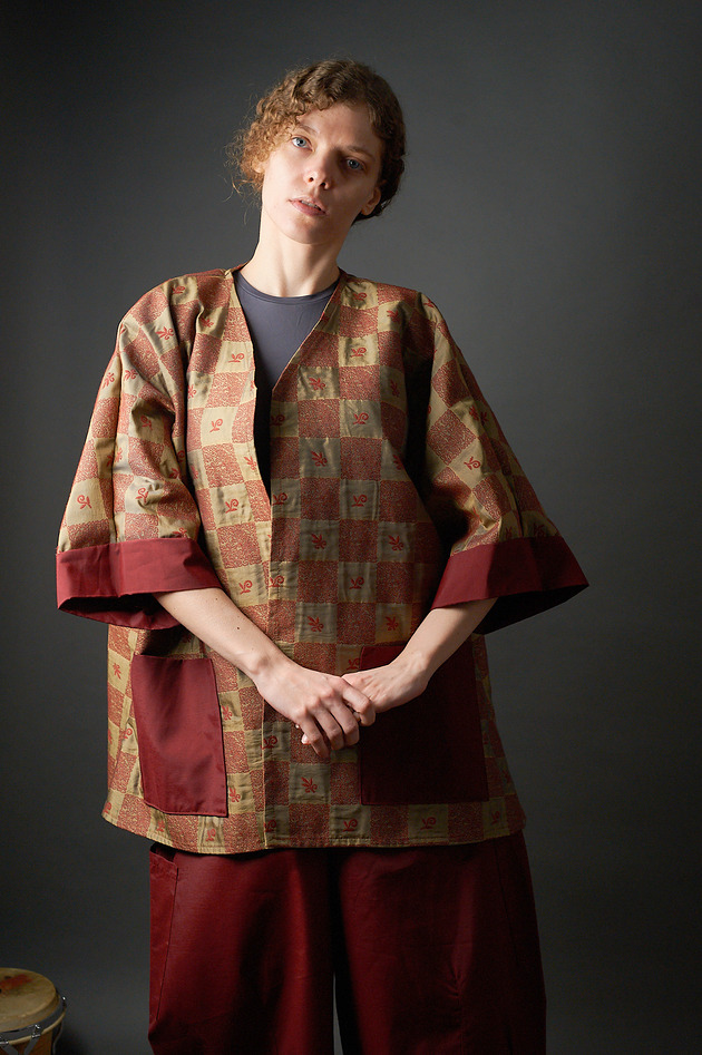 marynarki damskie Długi żakiet kimonowy bordowo-złoty