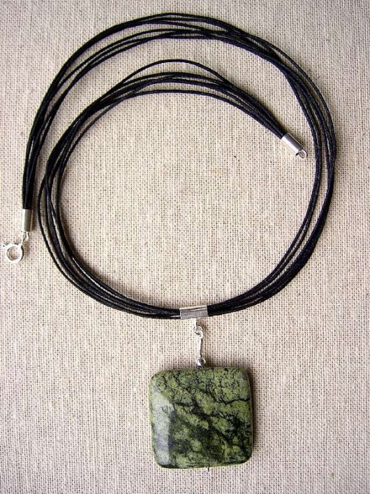 Serpentynit-18 jaco7