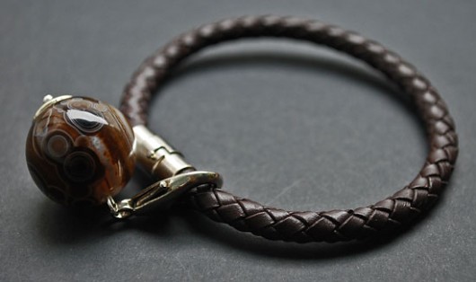Unisex no.1 - bransoletka Buy or Die
