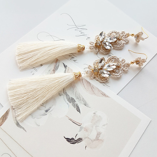 Lace Me Tassel Line Gold - kolczyki z chwostem PiLLow Design