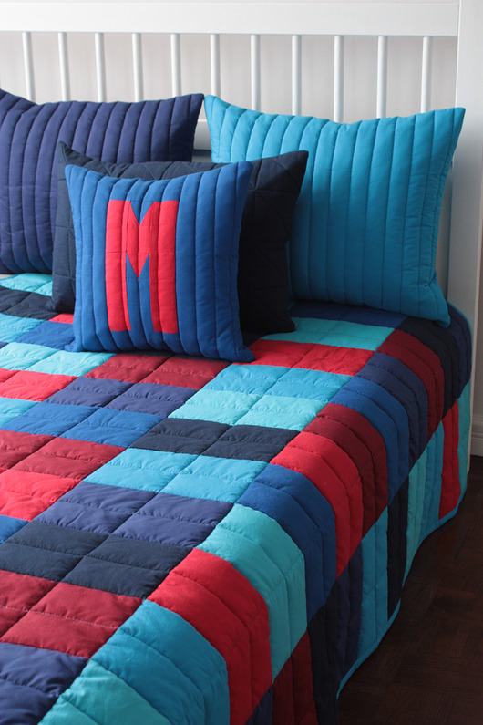 Zestaw: narzuta patchwork MORN + 3 poduszki patchwork house