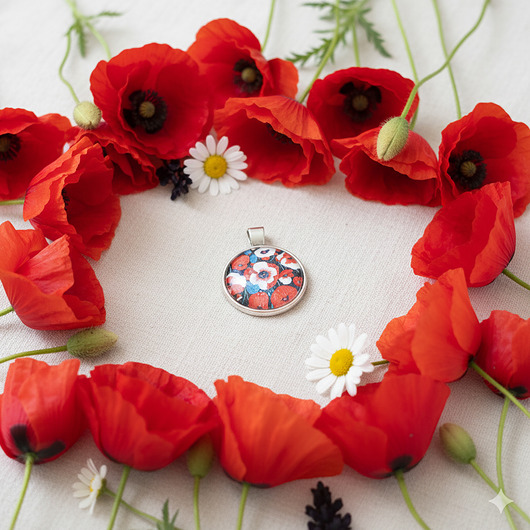 wisiory 6843 Makowy Wisiorek - Idealny dodatek do każdej stylizacji!