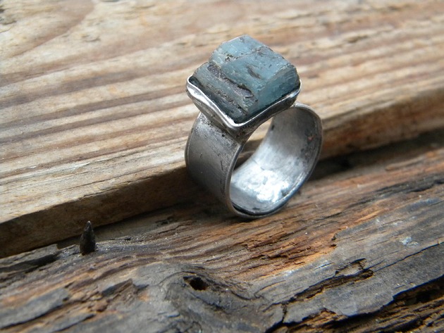 biżuteria męska Surowy kianit  - pierścionek