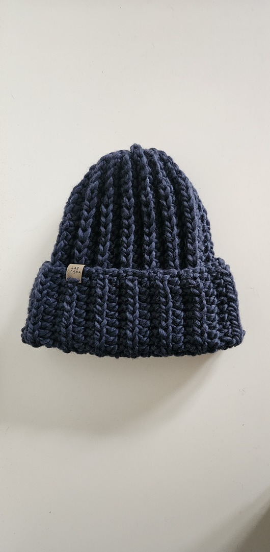 czapki damskie Granatowa Czapka wełniana