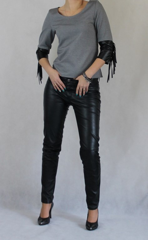 BLUZKA Z FRĘDZLAMI szara  (46-56)  MM FASHION