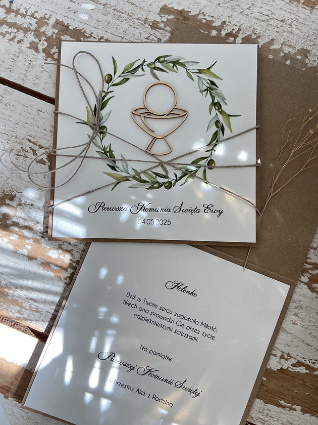 kartki na komunię Kartka komunijna ręcznie robiona z imieniem od matki chrzestnej
