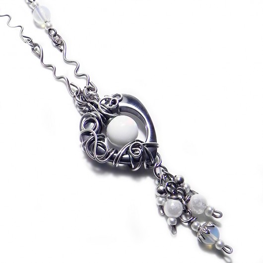 White Heart Fenome
