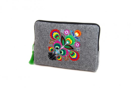Pokrowiec na netbook Farbotka