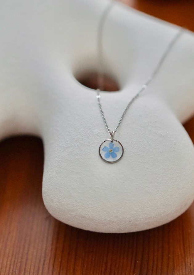 srebrne naszyjniki Naszyjnik z niezapominajkami