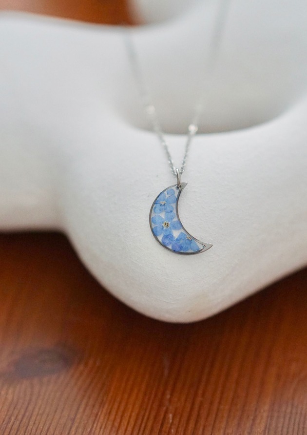 srebrne naszyjniki Naszyjnik z niezapominajkami