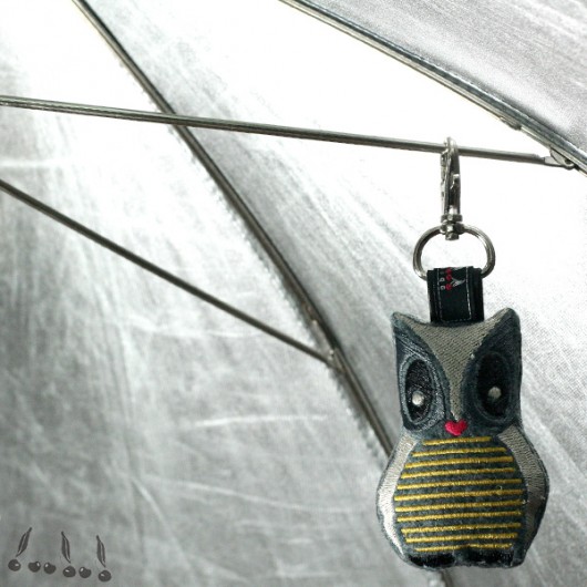 ::: PENDaNT GREY ::: uniqo