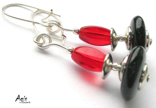 BLACK & RED - Farruca agis