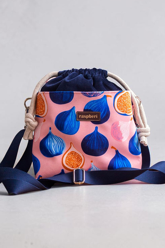 torebki mini Granatowa listonoszka z kominem z weluru w figi handmade, unikat
