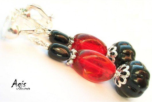 BLACK & RED - Pomiędzy... agis