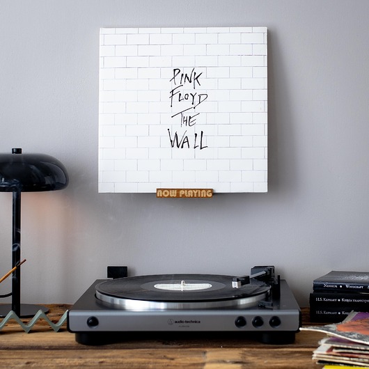 Ozdoby na ścianę Now playing uchwyt / wieszak ścienny / półka na płyty winylowe