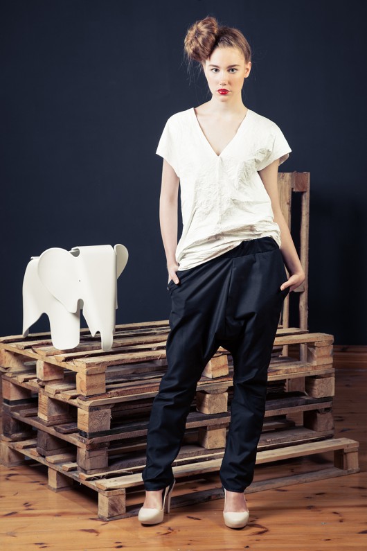 BlackPants - Skin is on animal  Si Haute Fashion
