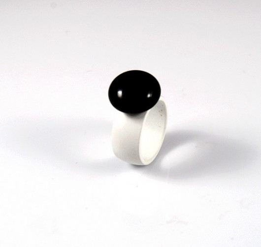 pierścionek z wymiennym oczkiem black&white funkyandchic