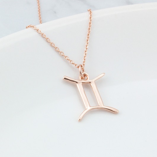 srebrne naszyjniki Naszyjnik pozłacany bliźnięta znak zodiaku