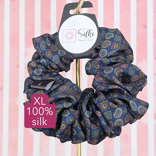 gumki do włosów XL duża gumka do włosów jedwab naturalny scrunchie granatowa wzór