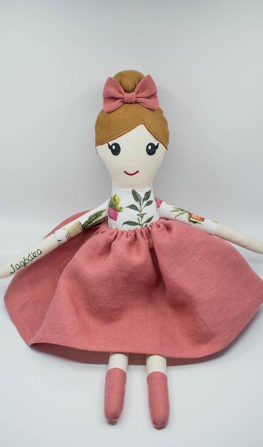 lalki Laleczka handmade, minimalizm, nautralna lalka