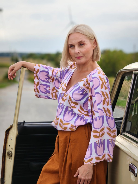 bluzki kimonowe damskie Bluzka kimonowa TAKINO - liliowe tulipany