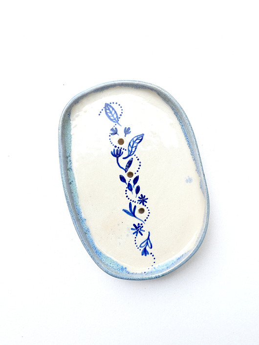 mydelniczki Mydelniczka ceramiczna z niebieskim wzorkiem