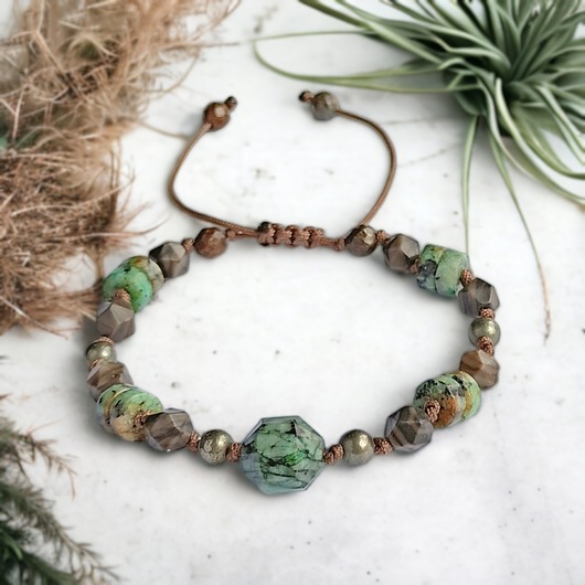 bransoletki z kamieni naturalnych Amulet - ZIEMIA - vol. IV :: turkus afrykański, jaspis, piryt
