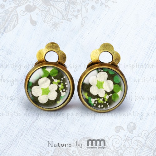 Delicate Flowers muamua design