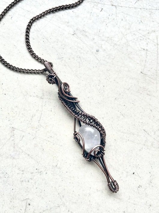 wisiory Unikalny wisiorek z miedzi kwarc różowy