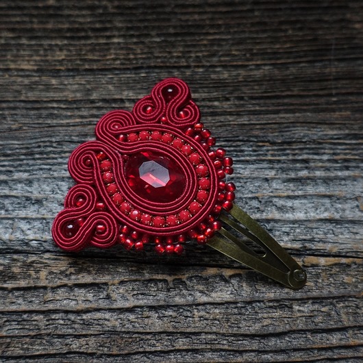 Czerwone spinka do włosów soutache Mró Soutache