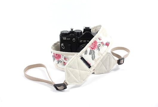 paski damskie Pasek do aparatu Róże na Ecru camera strap