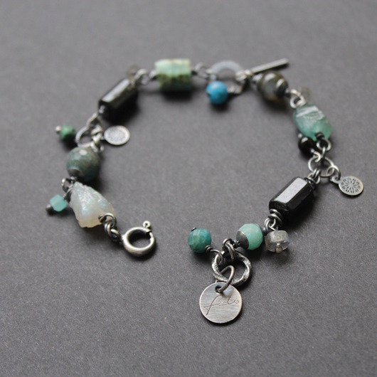 bransoletki z kamieni naturalnych Unikatowa bransoletka - Wielka moc minerałów - Morza i Oceany IVI