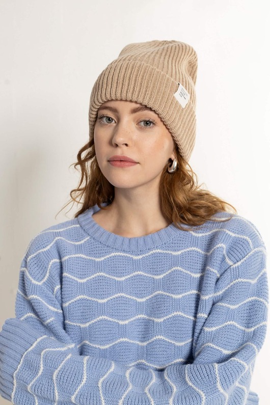 czapki damskie Czapka Hiro z wełny merino beżowa