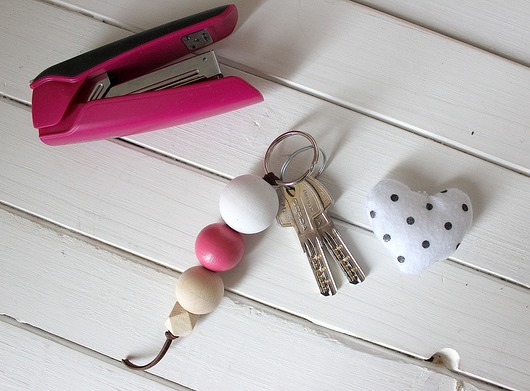 Brelok do kluczy kule Little Wood Bunny