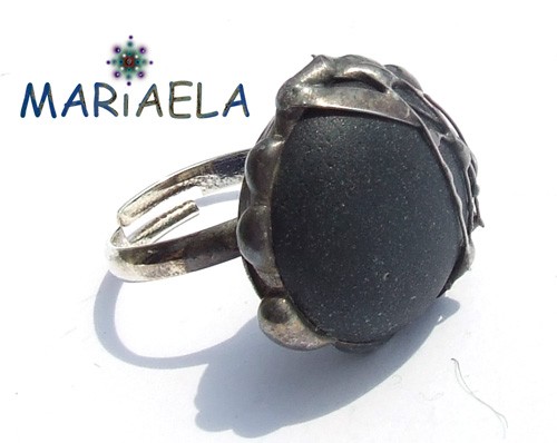 CZARNY PRZEPLECIONY MARIAELA