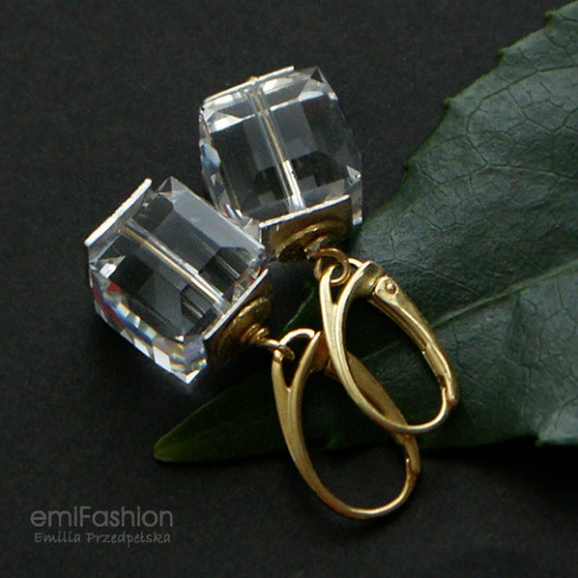 kryształ Swarovski Cube Crystal w złocie MAREMI Jewelry